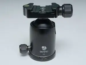 Benro V2 Ball Head