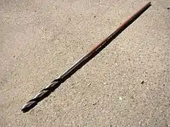 A 3⁄8&nbsp;in ×&nbsp;18&nbsp;in (9.5&nbsp;mm ×&nbsp;457.2&nbsp;mm) installer bit