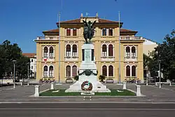 War Memorial and City Hall