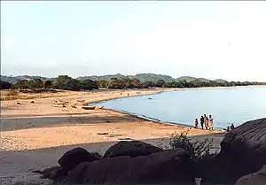 Kapeta is located only 2 miles (3 km) north of Nkhotakota
