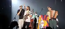 Pinguini Tattici Nucleari performing in 2020
