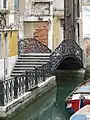 Ponte de la Malvasia VecchiaRio de San Maurizio